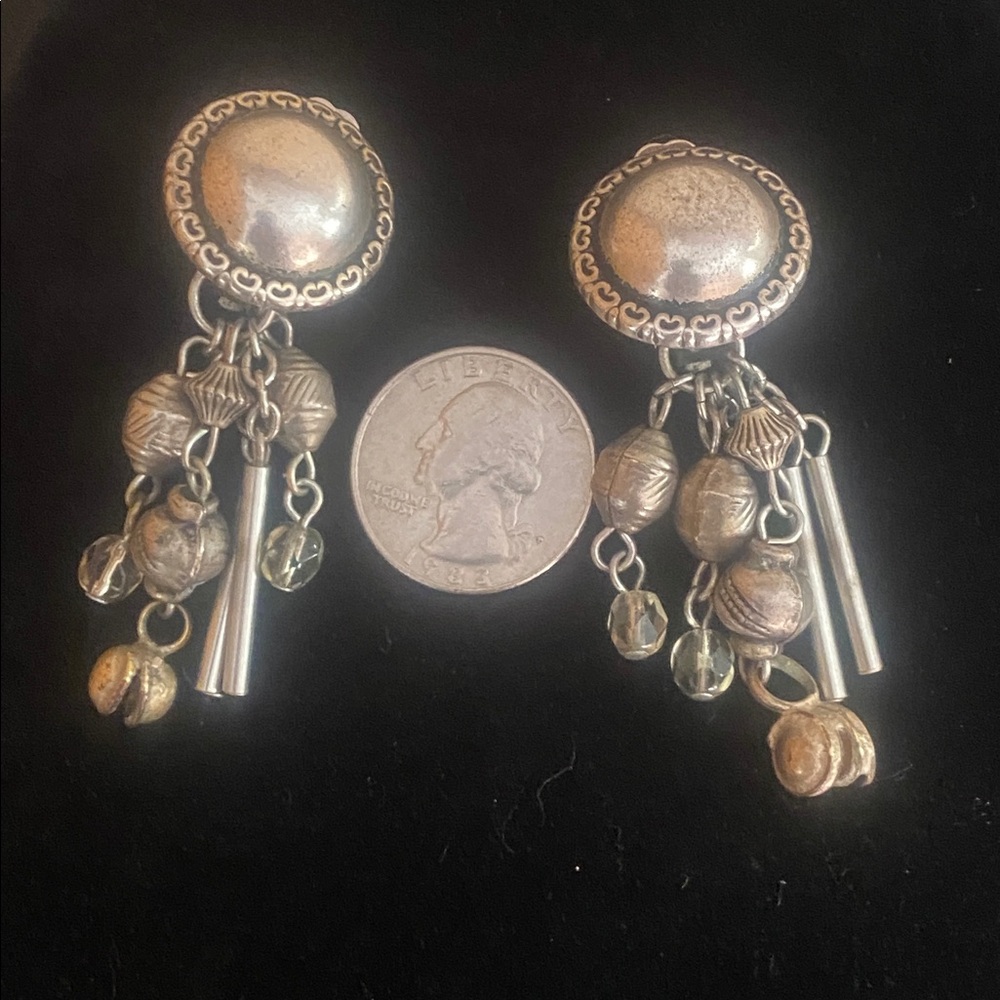 Vintage Silver Tone Dangle Clip On Earrings - Picture 6 of 6